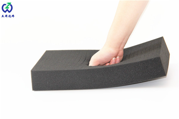 海綿變形和密度有關(guān)嗎？