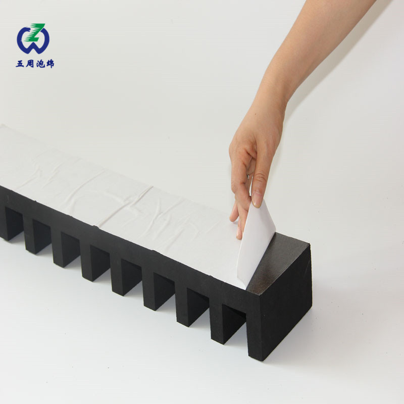 如何定義防火eva內(nèi)襯？