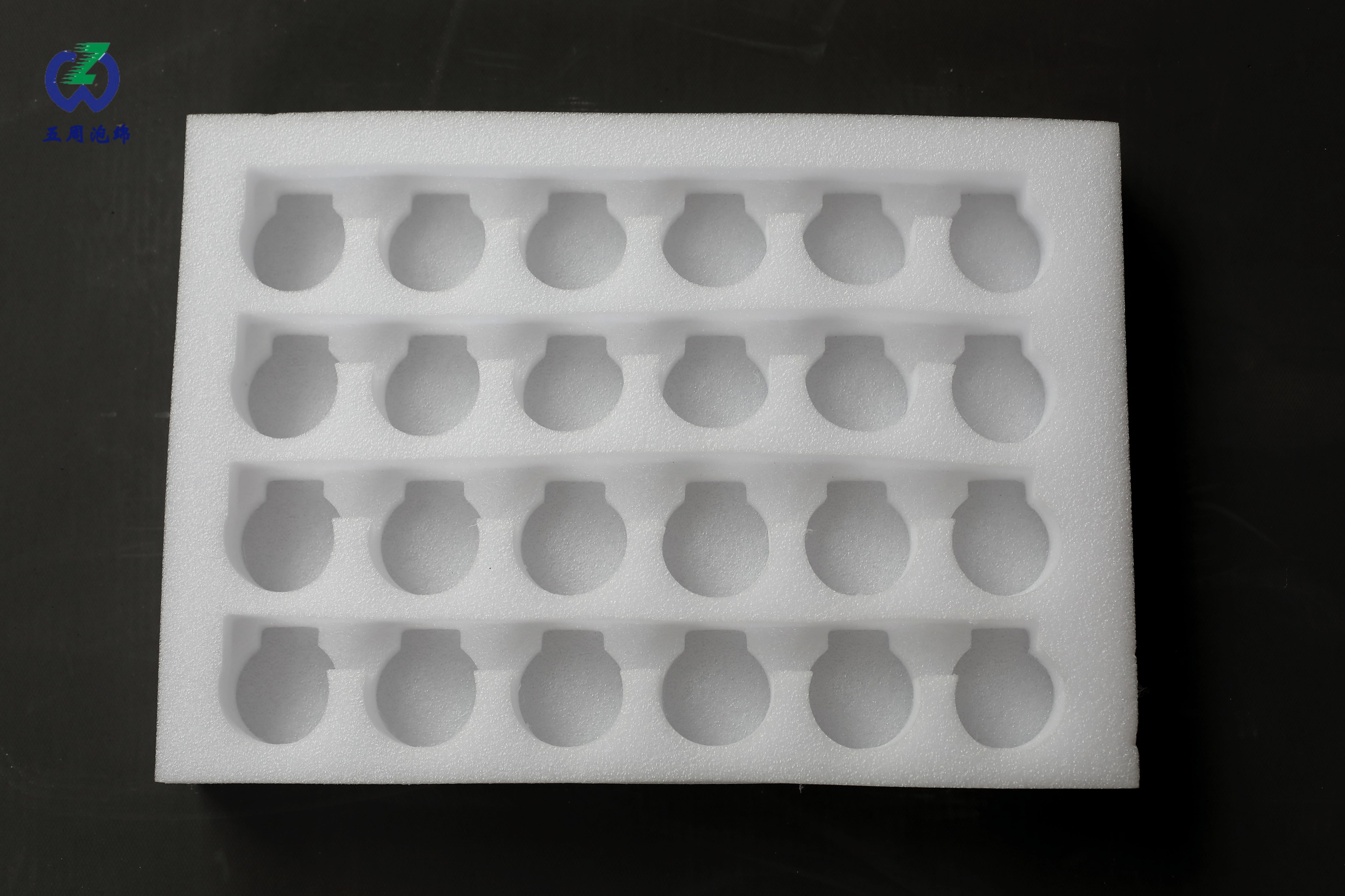 為何EPE珍珠棉內(nèi)襯成為包裝材料的首選？關鍵優(yōu)勢解析