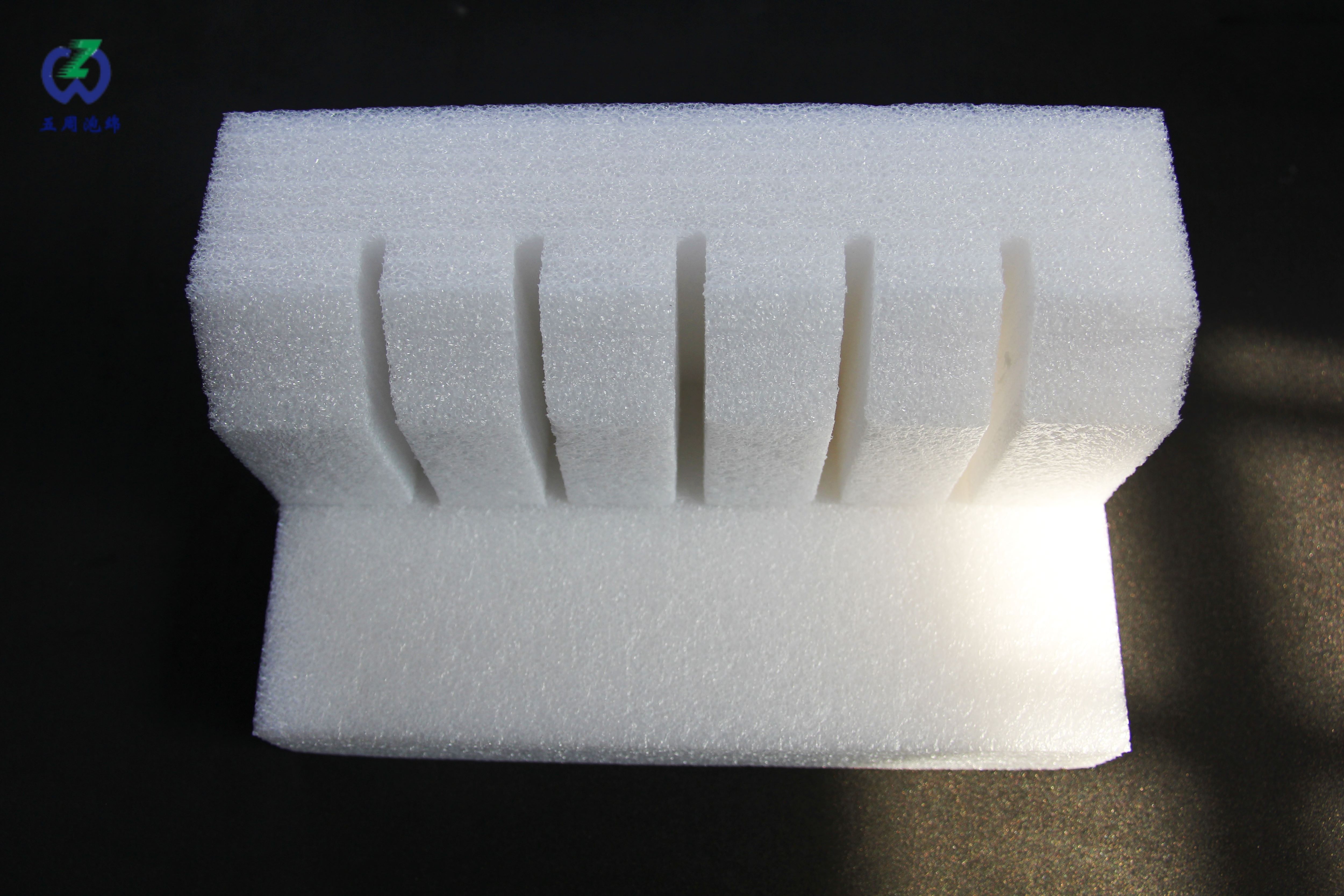 精密儀器運輸保護：EPE珍珠棉內(nèi)襯定制化設計全解析