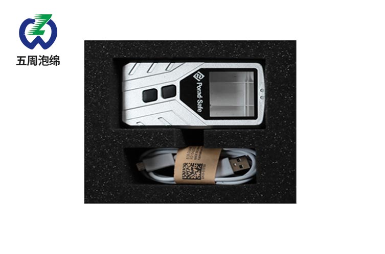 為什么電子電器產(chǎn)品必須重視PU海綿內(nèi)襯的選材問(wèn)題？