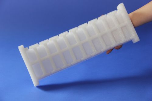 電子元件廠(chǎng)商效率升級(jí)指南：多格 EPE 珍珠棉內(nèi)襯應(yīng)用案例分享