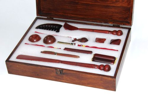 紅木文玩 EPE 內(nèi)襯：防刮防潮的文玩守護(hù)方案