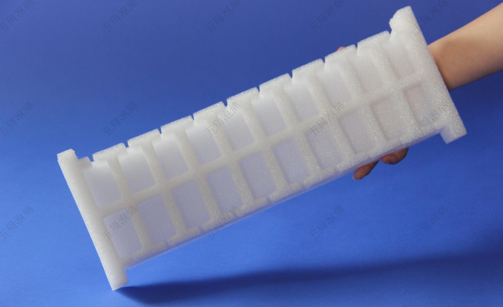 長條形珍珠棉托盤：口服液瓶的批量周轉(zhuǎn)方案