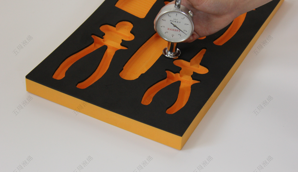 醫(yī)療工具 EVA 內(nèi)襯：無菌防護(hù)與工具固定的專業(yè)適配