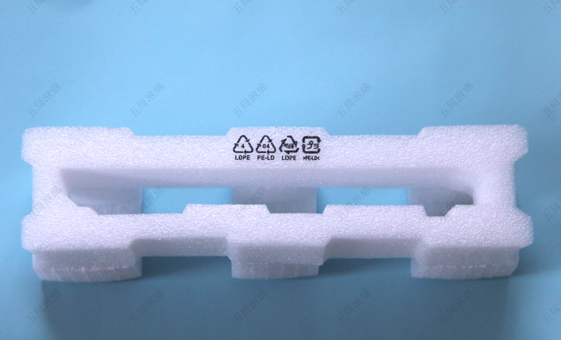 三工位長條形珍珠棉托盤：汽車線束的標(biāo)準(zhǔn)化周轉(zhuǎn)方案