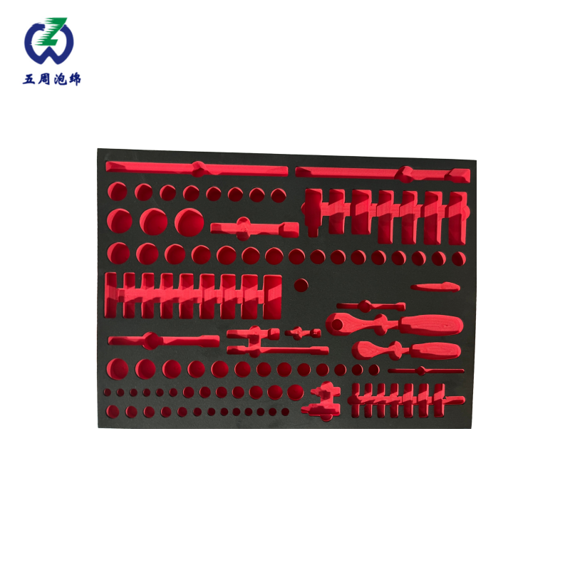 黑底紅槽五金工具 EVA 內(nèi)襯：色彩區(qū)分與緩沖防護(hù)的實(shí)用方案