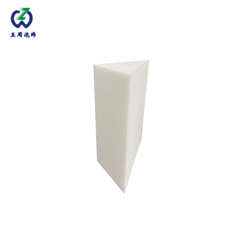 白色三角海綿內襯：異形包裝的 “精準填充解決方案”